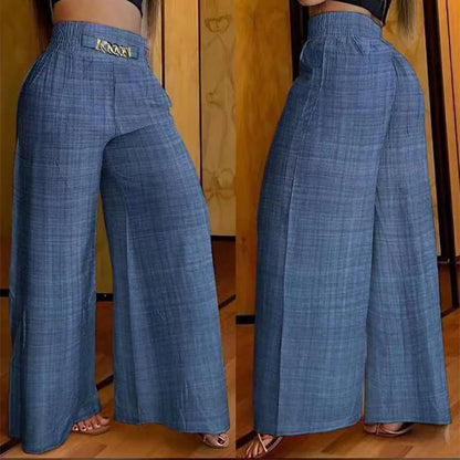 Pantalones de cintura alta y pernera ancha con detalle de cinturón